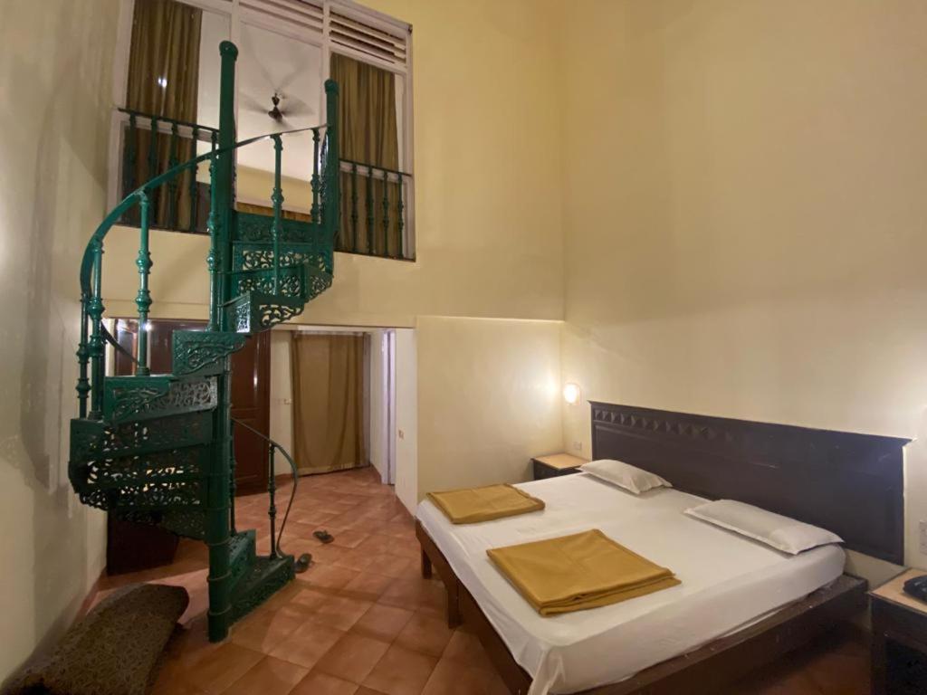 Anand Ritz Resort Matheran Esterno foto