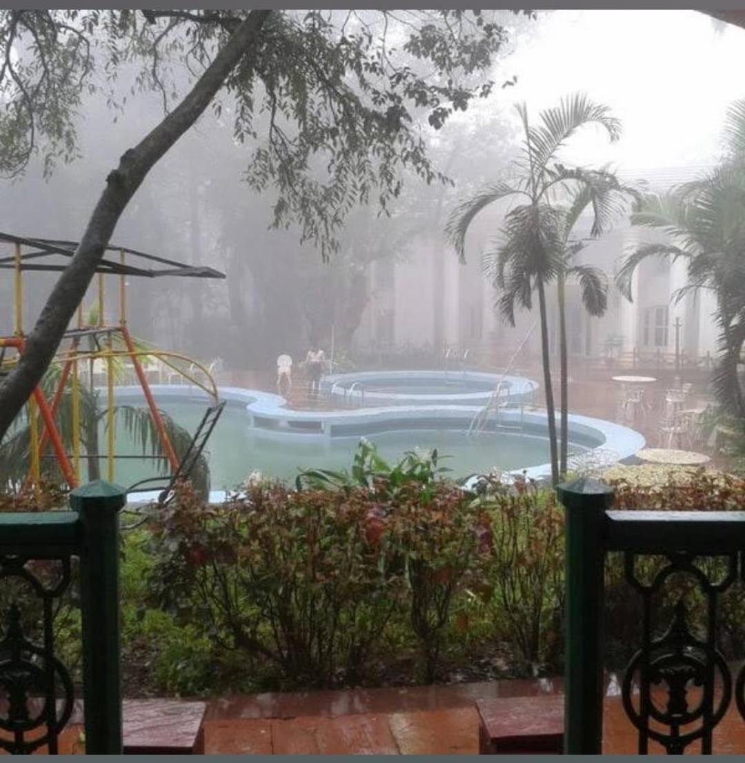 Anand Ritz Resort Matheran Esterno foto